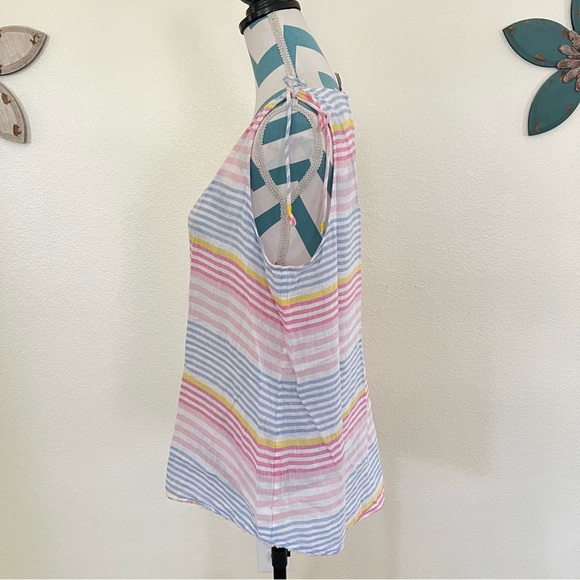 Tommy Bahama Sleeveless V-Neck Tank Striped Linen Blend size Medium - Picture 2 of 12